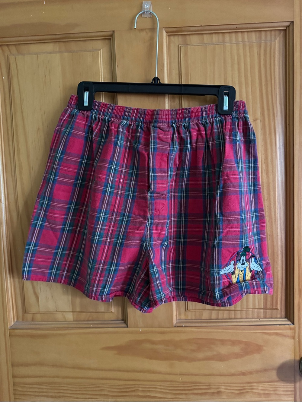 Vintage Embroidered Goofy Plaid Pajama Shorts 100.% cotton size large